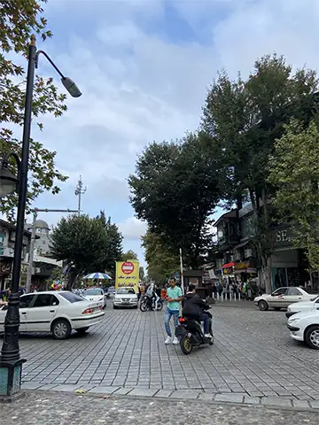 نما خیابان علم الهدی از سبزه میدان رشت