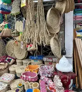 بازار محلی رشت