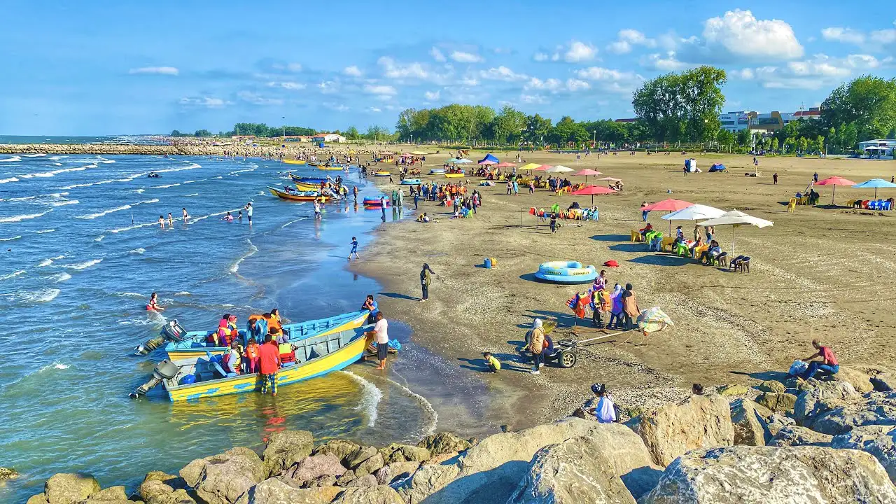 ساحل کاسپین انزلی