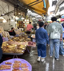 بازار محلی رشت