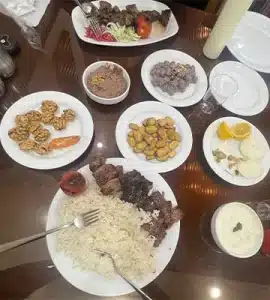سفره رستوران کاسی بازار جمعه